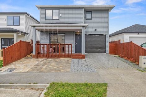 Photo of property in 25 Woven Place, Karaka, 2113
