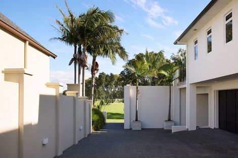 Photo of property in 184 Oceanbeach Road, Mount Maunganui, 3116