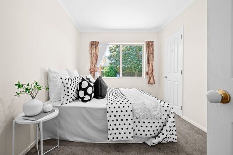 Photo of property in 22 Cairns Crescent, Rototuna, Hamilton, 3210