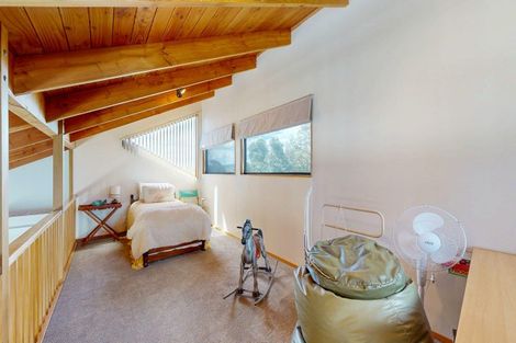 Photo of property in 104 Kotuku Street, Whangamata, 3620