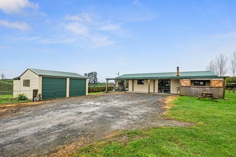 Photo of property in 293 Koputaroa Road, Koputaroa, Shannon, 5575