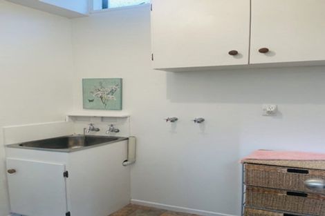 Photo of property in 2/35 Solway Avenue, Ilam, Christchurch, 8041