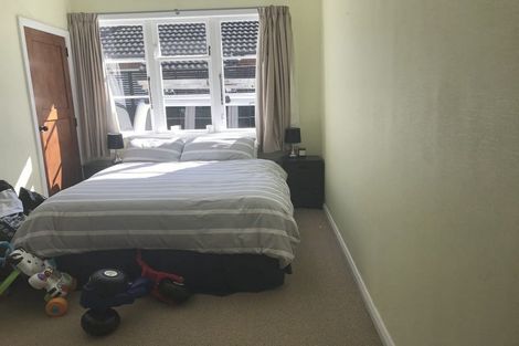 Photo of property in 267 Riverside Drive, Waterloo, Lower Hutt, 5011