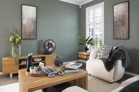 Photo of property in 10 Hull Road, Waiuku, 2123