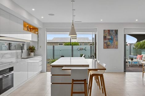 Photo of property in 64 Sandhurst Drive, Papamoa Beach, Papamoa, 3118