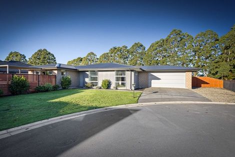 Photo of property in 7 Hepburn Place, Rolleston, 7614