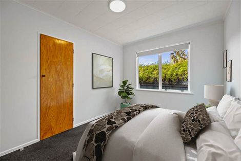 Photo of property in 8 Skerrett Crescent, Tamatea, Napier, 4112