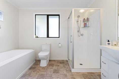 Photo of property in 1124 Awhitu Road, Pollok, Waiuku, 2683