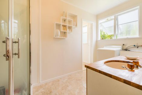 Photo of property in 7 Blacklock Avenue, Henderson, Auckland, 0612
