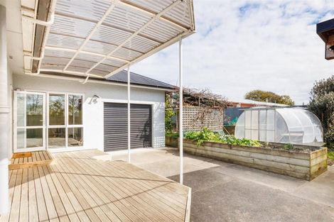 Photo of property in 10 William Street, Marton, 4710