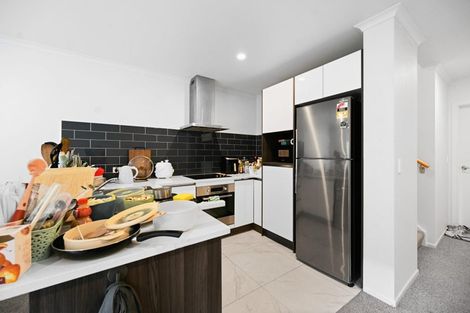 Photo of property in 3/12 Scotland Place, Hillcrest, Hamilton, 3216