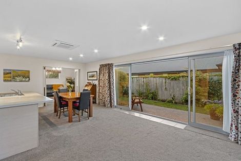 Photo of property in 17 Parklea Avenue, Halswell, Christchurch, 8025