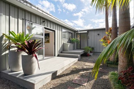 Photo of property in 13 Harbour View Road, Point Wells, Warkworth, 0986