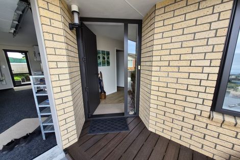 Photo of property in 5 Black Rock Way, Paeroa, 3600