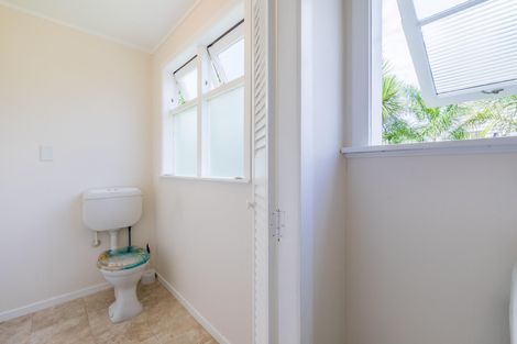 Photo of property in 7 Blacklock Avenue, Henderson, Auckland, 0612