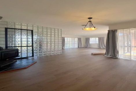 Photo of property in 43 Frank Nobilo Drive, Golflands, Auckland, 2013