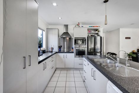 Photo of property in 30 Penrod Drive, Bell Block, New Plymouth, 4312