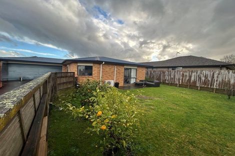 Photo of property in 50 Kayes Road, Pukekohe, 2120