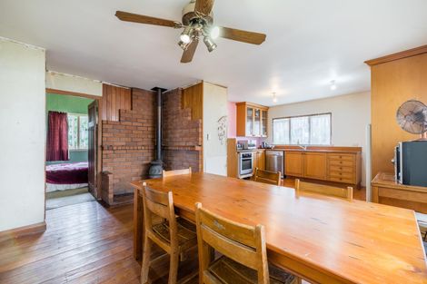 Photo of property in 7 Blacklock Avenue, Henderson, Auckland, 0612