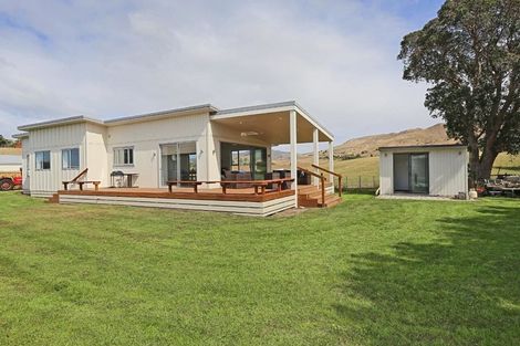Photo of property in 47 Harper Road, Waimarama, 4294