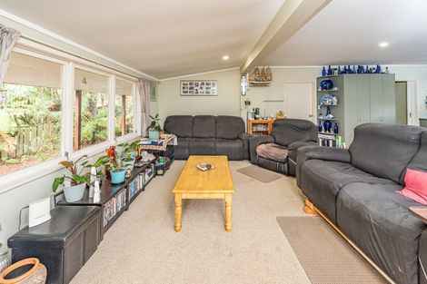 Photo of property in 5 Ihupuku Street, Waitotara, Wanganui, 4588
