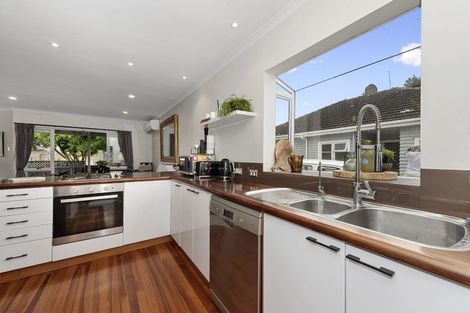 Photo of property in 25 Fox Street, Hamilton East, Hamilton, 3216