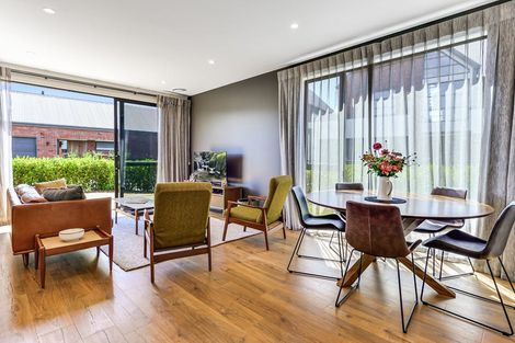 Photo of property in 2 Garland Lane, Leamington, Cambridge, 3432