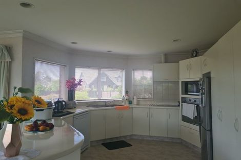 Photo of property in 68 Russley Drive, Mount Maunganui, 3116