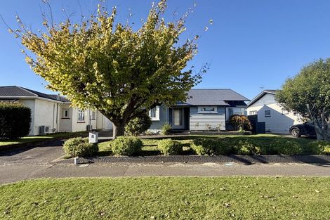 Photo of property in 8 Karaka Street, Hokowhitu, Palmerston North, 4410