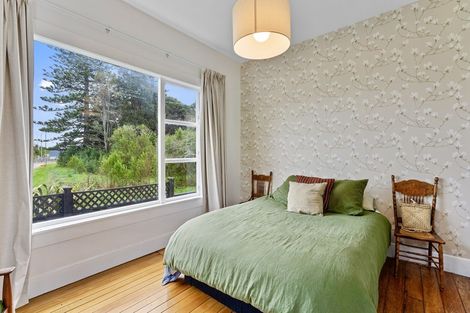 Photo of property in 50 Rahui Road, Otaki, 5512