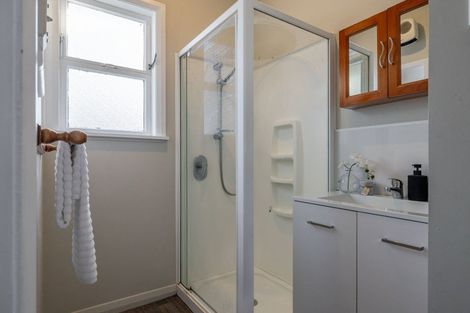 Photo of property in 27 Savage Crescent, West End, Palmerston North, 4412