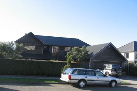 Photo of property in 12 Amesbury Drive, Churton Park, Wellington, 6037