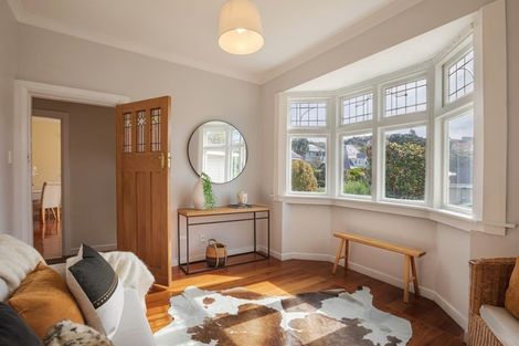Photo of property in 11 Rimu Road, Kelburn, Wellington, 6012