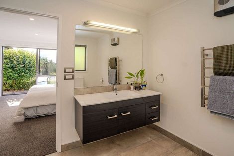 Photo of property in 6 Riverbank Drive, Kerikeri, 0230