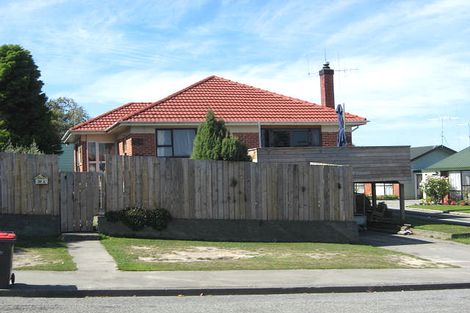 Photo of property in 1/39 Avenue Road, West End, Timaru, 7910