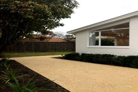 Photo of property in 28 Clyde Road, Upper Riccarton, Christchurch, 8041