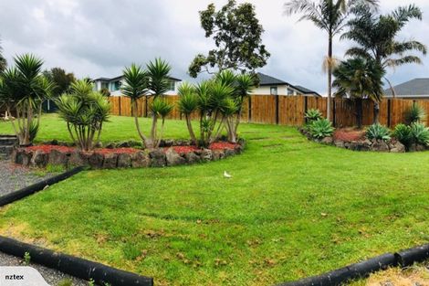 Photo of property in 35 Ranui Avenue, Ranui, Auckland, 0612