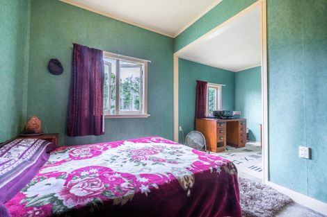 Photo of property in 7 Blacklock Avenue, Henderson, Auckland, 0612