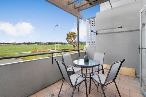 Photo of property in 7/150 Chapel Road, Flat Bush, Auckland, 2019