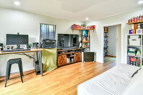 Photo of property in 26 Lorelei Place, Opaheke, Papakura, 2113