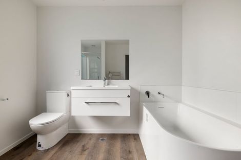 Photo of property in 3 Victor Way, Hamilton Lake, Hamilton, 3204