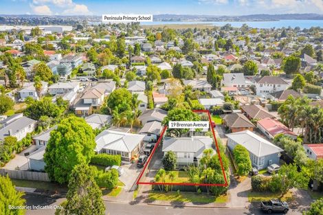 Photo of property in 19 Brennan Avenue, Te Atatu Peninsula, Auckland, 0610
