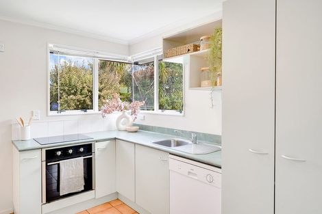 Photo of property in 20 Bouverie Crescent, Flagstaff, Hamilton, 3210