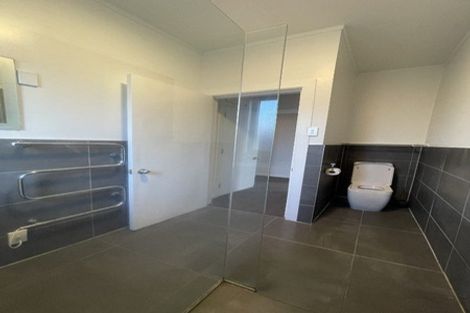 Photo of property in 87 Don Buck Road, Massey, Auckland, 0614