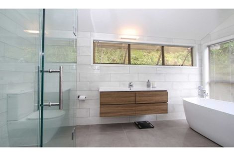 Photo of property in 30 Trelawny Place, Hillcrest, Auckland, 0627