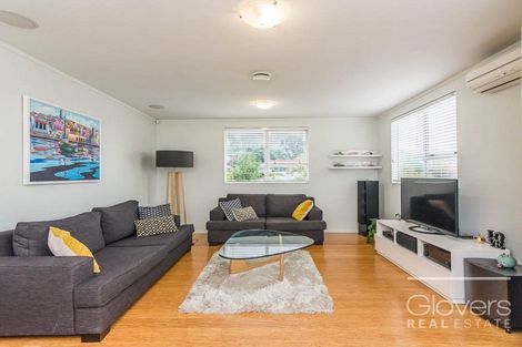 Photo of property in 36 Newington Road, Henderson, Auckland, 0612