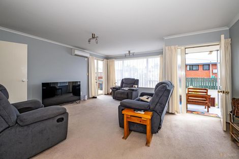 Photo of property in 2/4 Studholme Street, Temuka, 7920