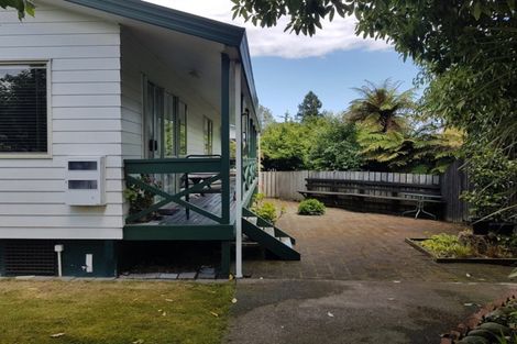 Photo of property in 25 Chesham Avenue, Waipahihi, Taupo, 3330