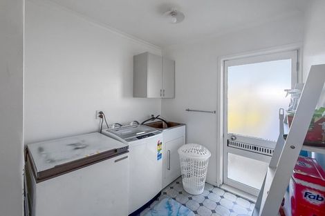 Photo of property in 3 Hinemoa Avenue, Taupo, 3330