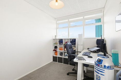 Photo of property in Gateway Apartments, 19 Maida Vale Road, Roseneath, Wellington, 6011